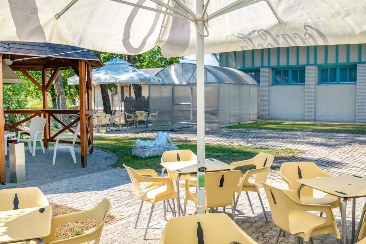 Hotel Zsory Liget Vendeghaz Mezőkövesd Zewnętrze zdjęcie